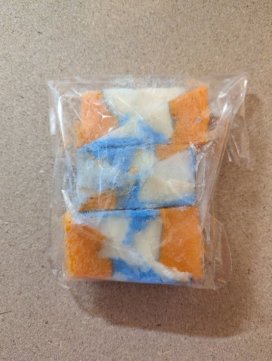 Wax melt blend loaf slices