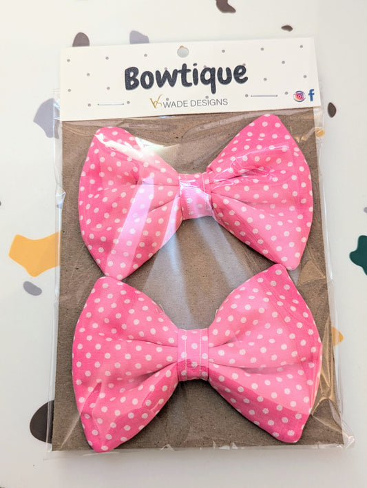 Hot pink polka dot quilt bows